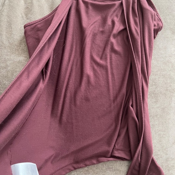 Gymshark Tank Top - Picture 2 of 3